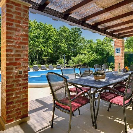 Villas Vea Histria Rezanci Екстер'єр фото