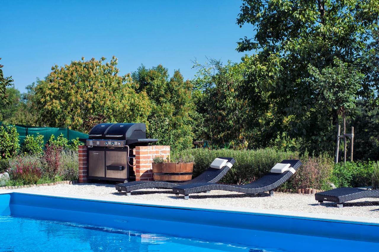 Villas Vea Histria Rezanci Екстер'єр фото