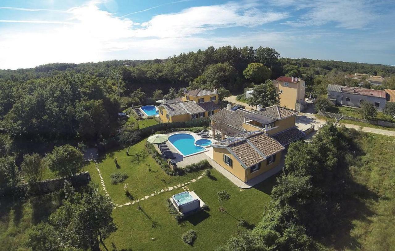 Villas Vea Histria Rezanci Екстер'єр фото