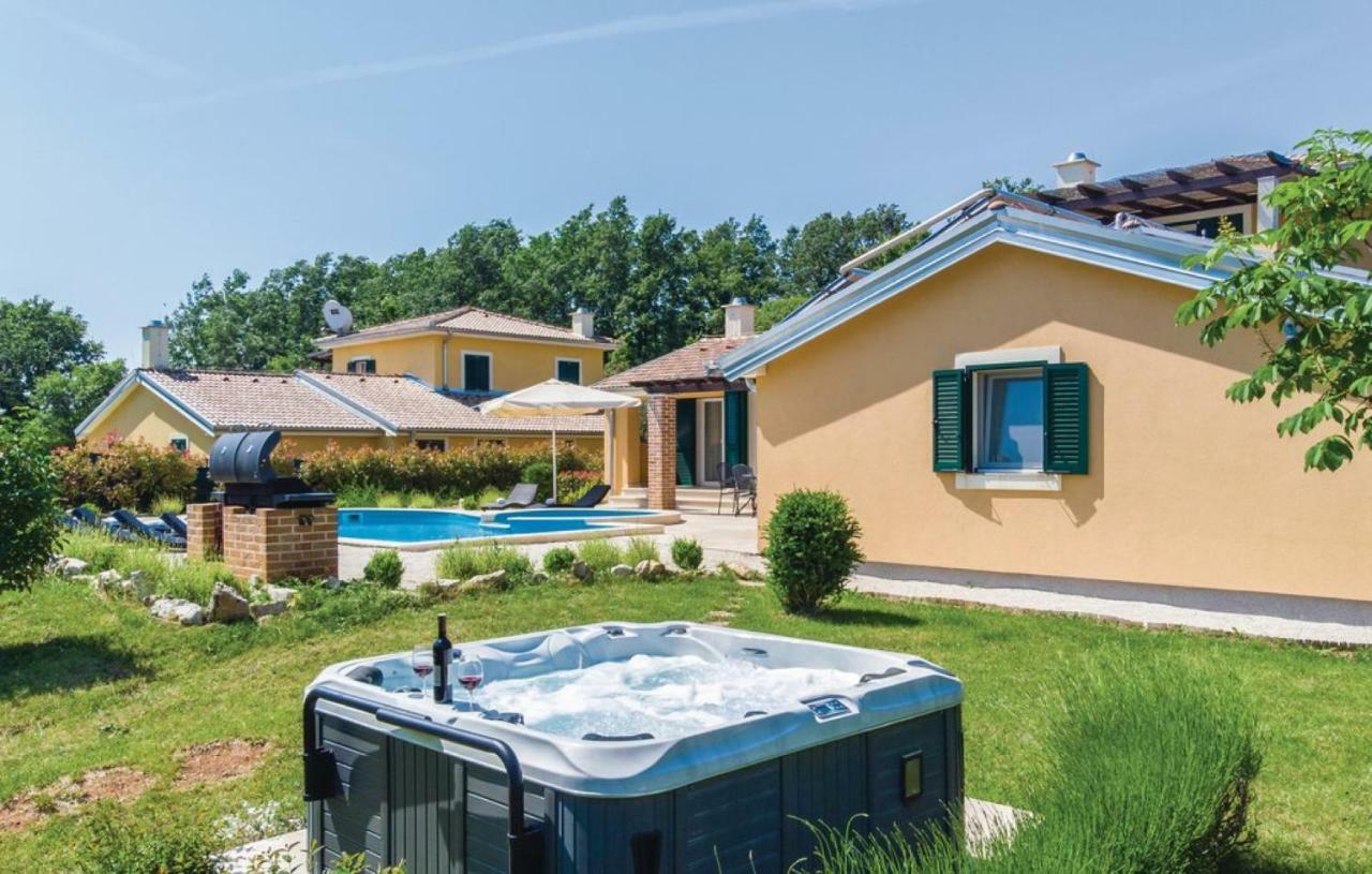 Villas Vea Histria Rezanci Екстер'єр фото