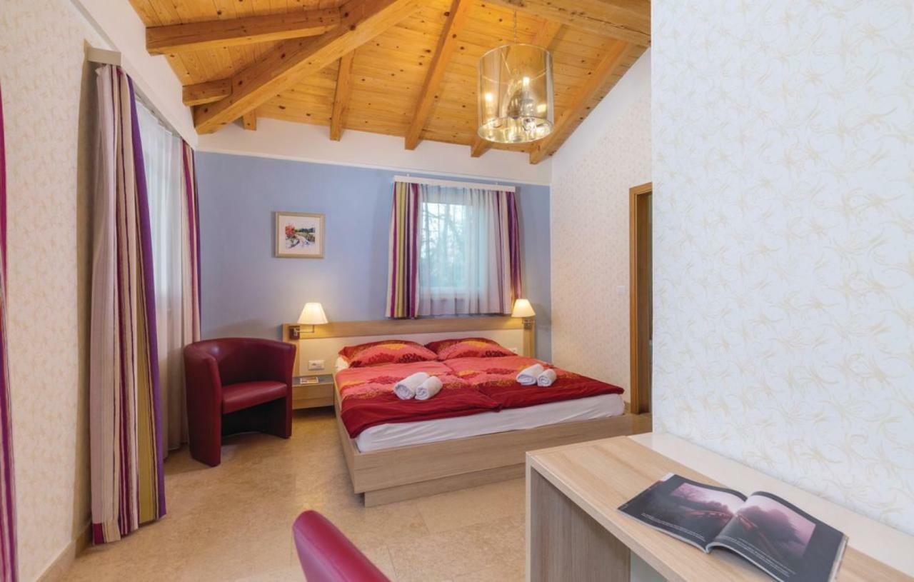 Villas Vea Histria Rezanci Екстер'єр фото