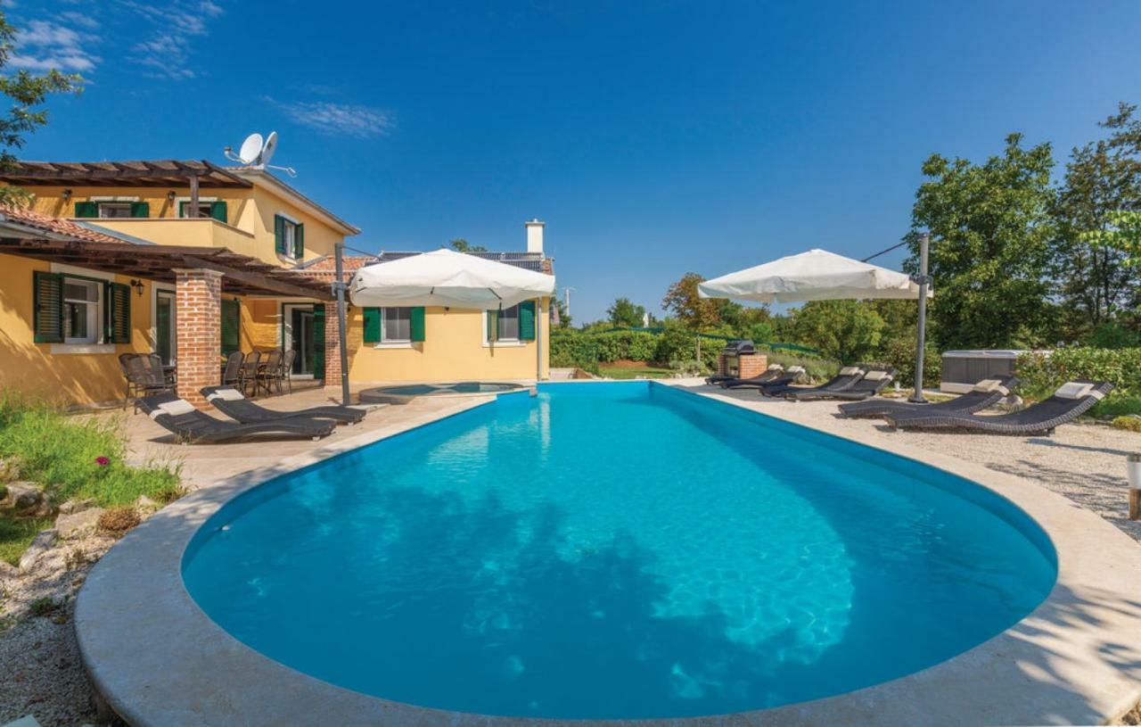 Villas Vea Histria Rezanci Екстер'єр фото